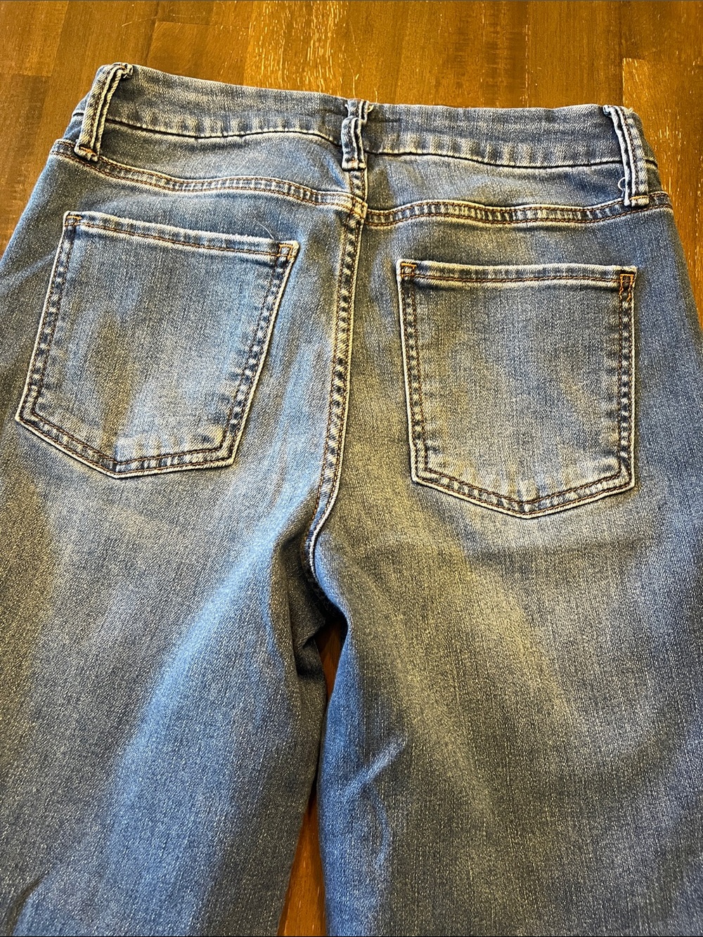 Kut from the Kloth Medium Blue Wide-Leg Raw Hem Jeans Meg 2 - Picture 5 of 5